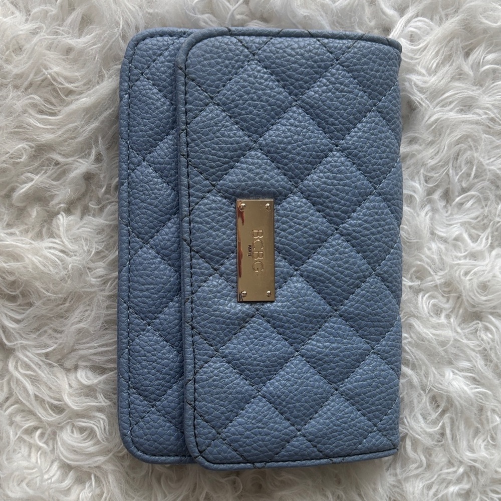 BCBG Quilted Blue Wallet with Gold Plate